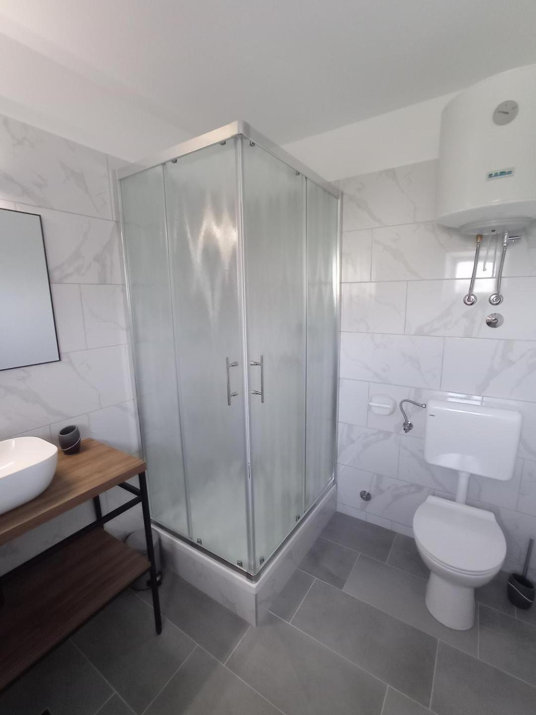 Apartment Supetarska Draga - Donja 5030A Ngoại thất bức ảnh